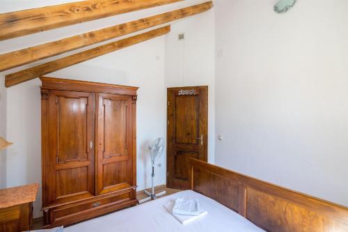 Three-Bedroom Holiday Home  image 9