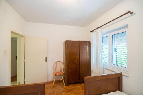 Three-Bedroom Apartment Standard image 3