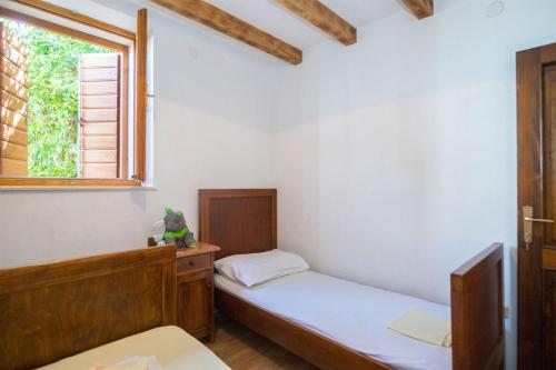 Three-Bedroom Holiday Home  image 5