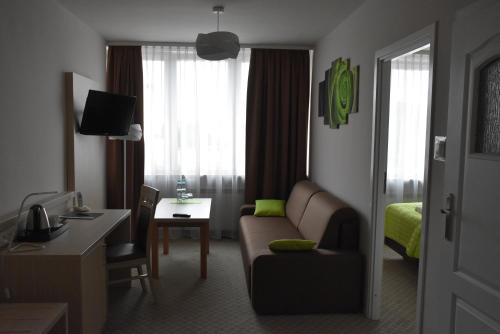Hotel PZMot - image 8