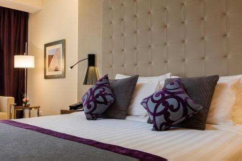 132024464 Somewhere Hotel Al Ahsa