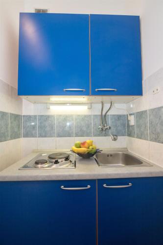 Apartments Mirjana - image 5
