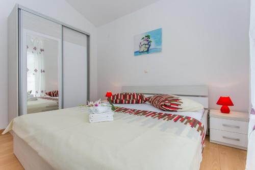 Apartments Snjezana Makarska