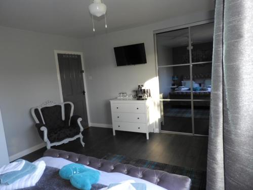 Larchfield B &B