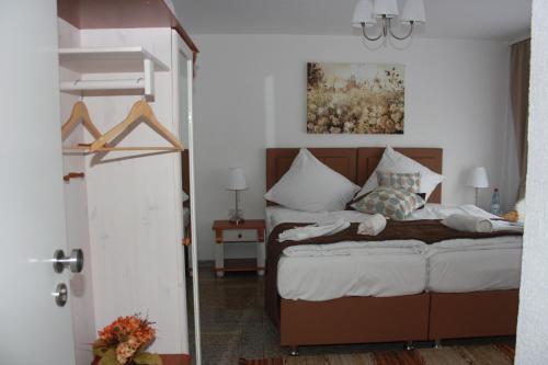 Hotel Wettbachplatz - image 4