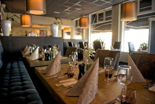Restaurant, Hotel et le Cafe de Paris in Apeldoorn