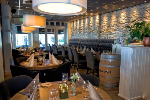 ห้องอาหาร, Hotel et le Cafe de Paris in อเพลดอร์น