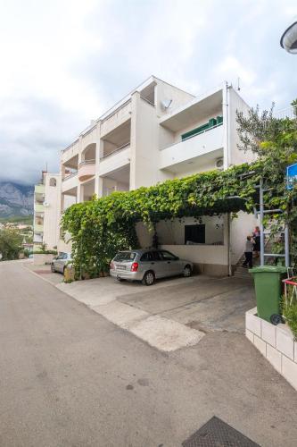 Apartments Miljenko - image 6