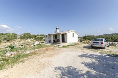 House Fanita - image 7