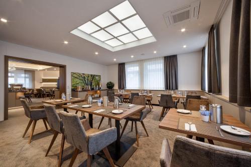 Hotel am Dom - image 13