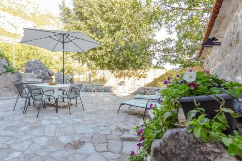 House Gordana - image 11