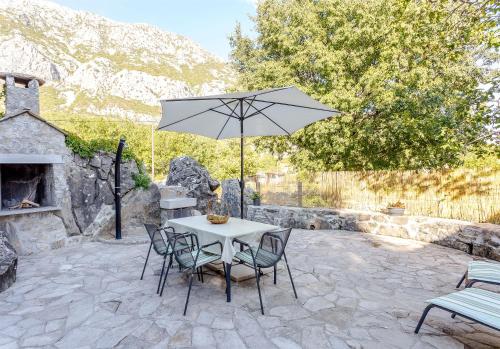 House Gordana - image 5