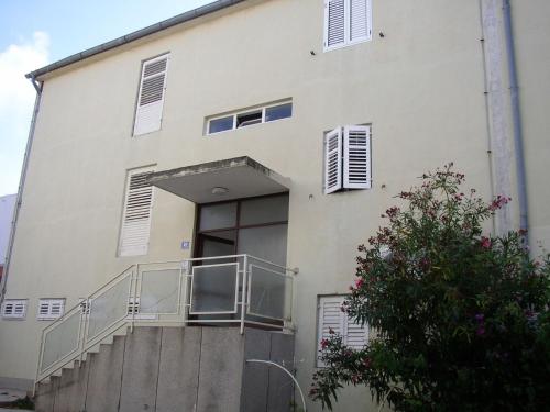  Apartments Emil, Pension in Primošten