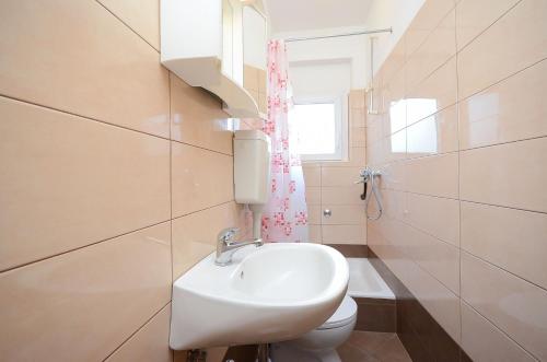 Three-Bedroom Apartment image 10