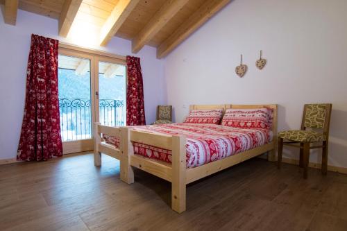 Guestroom, Olimpic Hostel in Schilpario