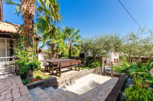 Apartments Ester - image 13
