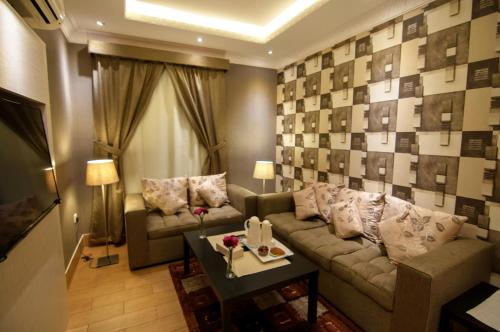 Elite Suites Hotel - Al Muruj