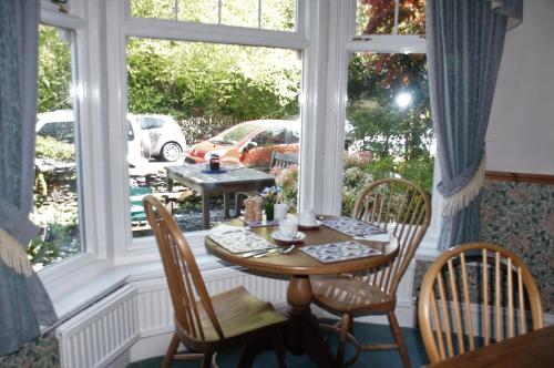 Haisthorpe Guest House - image 5