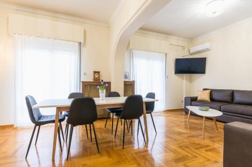 Victoria Queens Paradise Apartments, Atenas