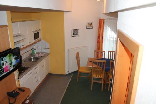 Two-Bedroom Apartment (4 Adults)