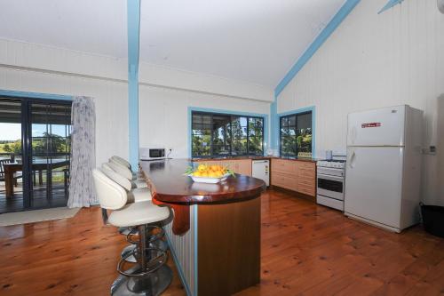 Cocina, Samford Lakes Rural Accommodation in Mount Samson