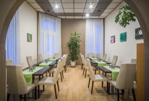 Hotel-Pension Wild – Vienna, NY