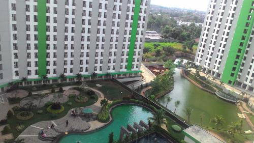 Apartemen Green Lake View