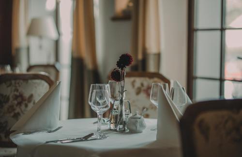 Étterem, Hotel Restaurant Boss in Miloslaw