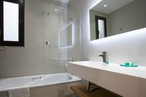 Tendency Sagrada Familia Luxury - image 8