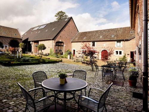Lovely Holiday Home in Richelle with Barbecue gîte à louer Saive