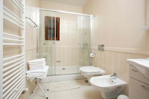 Apartments Tisno - image 2