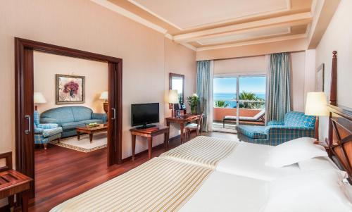 Suite with Sea View