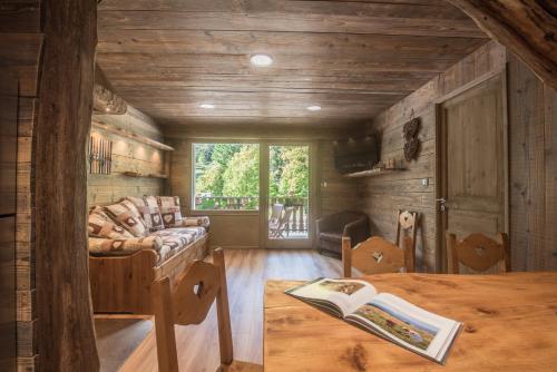 Superior Apartment with terrace (1 bedroom)