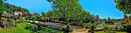 Hôtel Restaurant Plaisance-Piscine couverte et chauffée- Proche Sarlat-