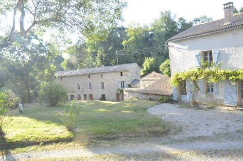 La Maison du Gardien Domaine du Château des Loups