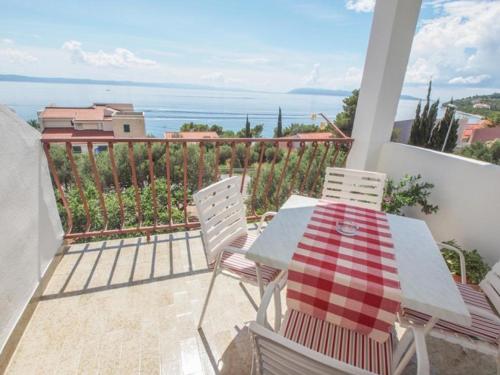 Apartments by the sea Tucepi Makarska - 13955