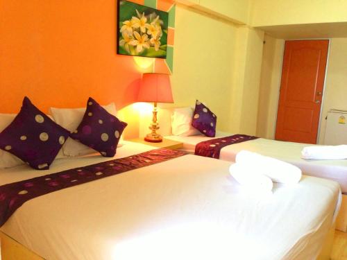 คาซ่า ณรินยา แอท สุวรรณภูมิ แอร์พอร์ต (Casa Narinya Hotel at Suvarnabhumi Airport) near สนามบินสุวรรณภูมิ