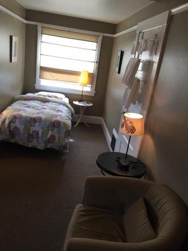 Portland International Guesthouse - image 8