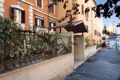 Finally in Rome - image 12