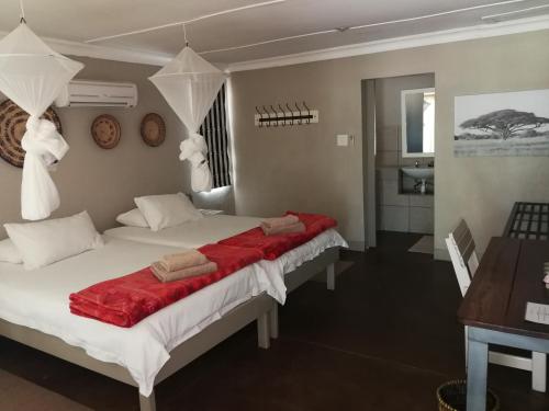 Etotongwe Lodge in Outjo