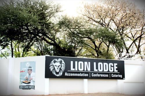 Lion Lodge