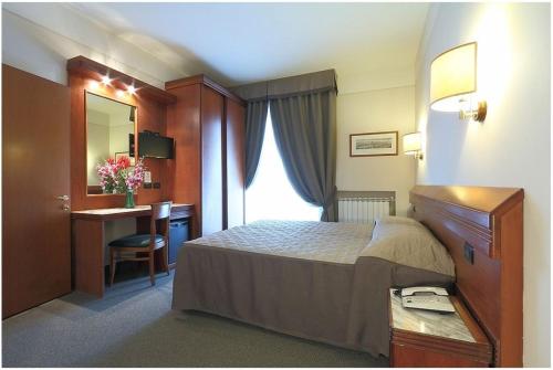 Hotel Arcadia - image 12