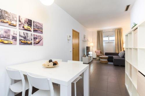 Facilities, Apartamentos Cornellalux in Cornellà de Llobregat