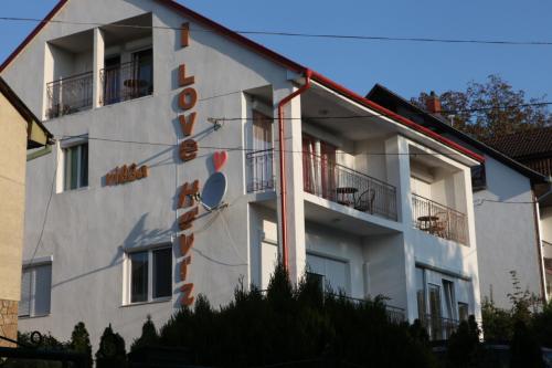 I love Heviz Apartments - image 4