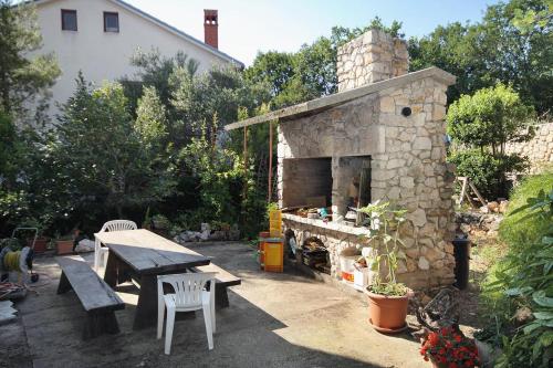  Apartments with a parking space Selce (Crikvenica) - 2404 in Selce