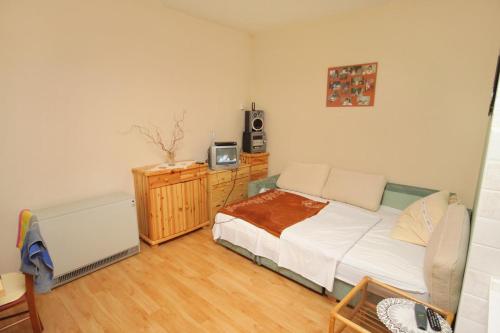  Apartments with a parking space Selce (Crikvenica) - 2404 in Selce