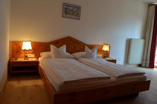 1 twin bed