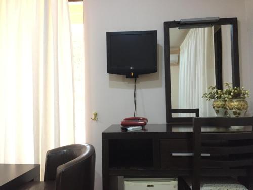 Colombo Hotel - image 3