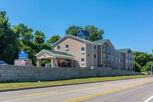 Cobblestone Hotel & Suites - Erie