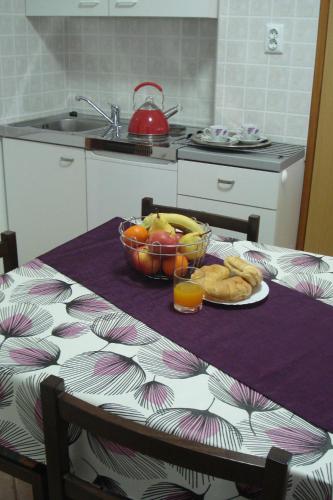 Konyha, Apartmani Aldo in Ročko Polje